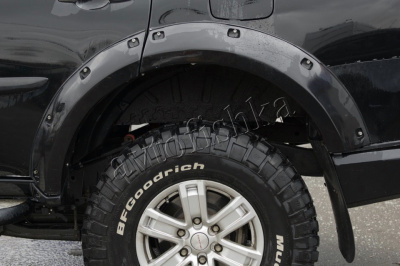 Mitsubishi Pajero Sport 2 (08 – 13) фендры | расширители колесных арок BUSHWACKER DESIGN